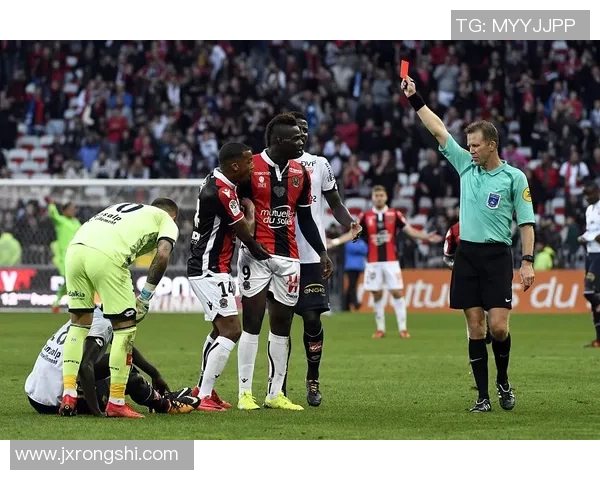 武汉足球队灵活性创新高引发热议足球界关注新排名动态 武汉足球队灵活性创新高引发热议足球界关注新排名动态