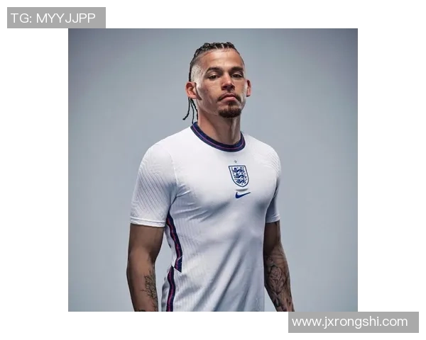 足球明星头像女神级魅力展现与时尚风格的完美结合 足球明星头像女神级魅力展现与时尚风格的完美结合