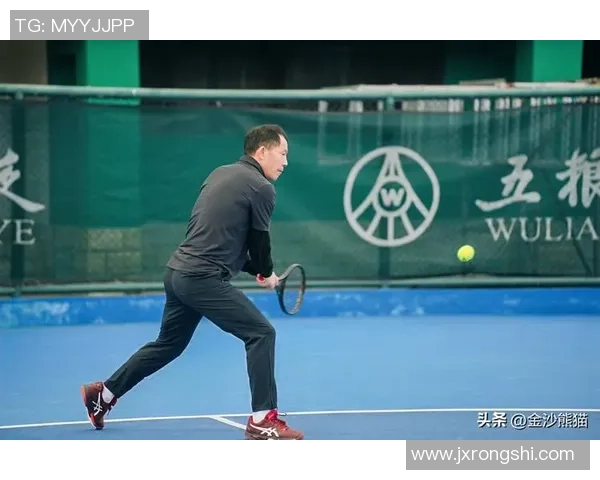 网球战术：成都网球队的转换体系